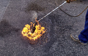 Rockgreen flat roofing repairs